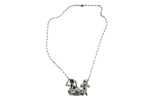 Priority necklace